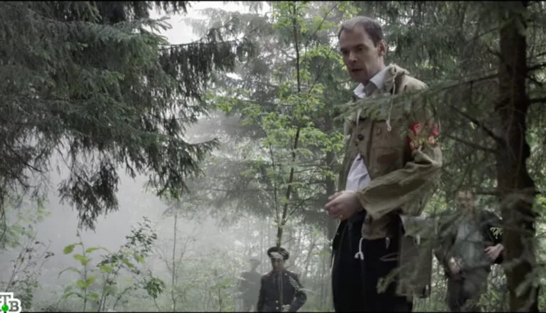 Картинка к «1 сезон 1 серия»