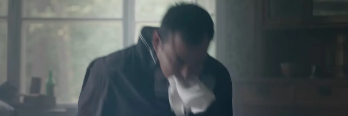 Кадр из 8 серии 1 сезона